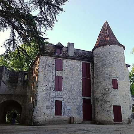 إيميت Gite De Maison D'Angle المظهر الخارجي الصورة